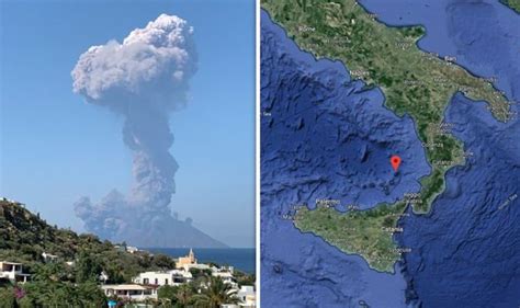 Italy volcano eruption: Italy’s Stromboli volcano erupts - Where is it? | World | News | Express ...