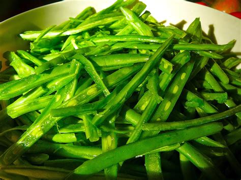 The Hidden Pantry: French Cut Green Beans (Cutting and/or Canning or Freezing) Fall Bean Crop