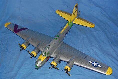 1:47 Scale Boeing B-17 Flying Fortress Heavy bomber Handcraft Paper ...