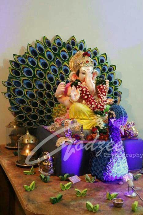Ganesh Decoration with Quilling Peacock