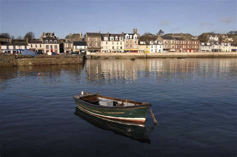 Millport - is the only town on the island of Great Cumbrae in the Firth of Clyde off the coast ...