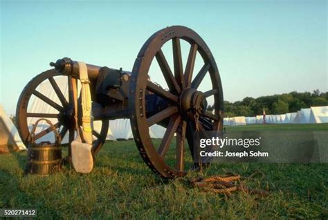 232 Revolutionary War Cannon Stock Photos, High-Res Pictures, and ...