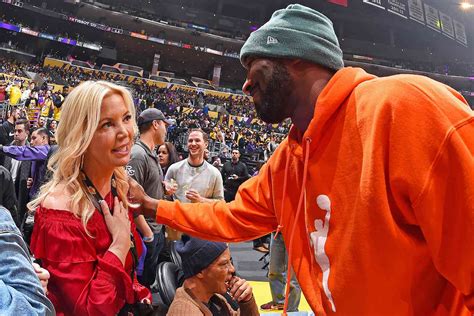 Lakers Owner Jeanie Buss Says She Has Dreams of Friend Kobe Bryant