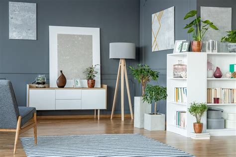 Premium Photo | Plants in grey living room