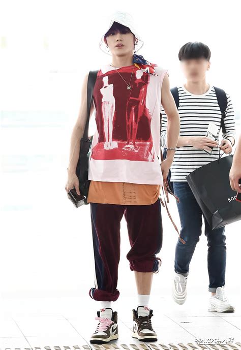 Style Inspo: The Best Airport Fashion Of 2019 | Soompi