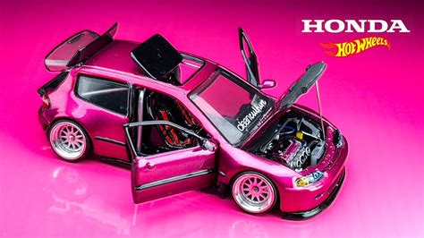 Hot Wheels Car Culture: Modern Classics Honda Civic EG GJR00 Premium With Real Riders Hello ...