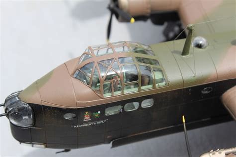 Italeri Kit No. K48050 - Short Stirling B.Mk.I Build Review by Roger Hardy