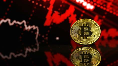 Bitcoin (BTC) price plunges to $30,000, hits lowest level since January