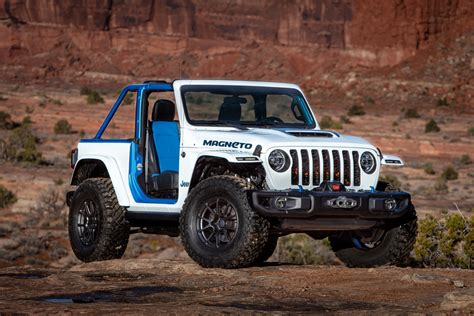 Jeep Will Launch Its First BEV In 2023 — Will It Be The All-Electric Wrangler? - TFLcar