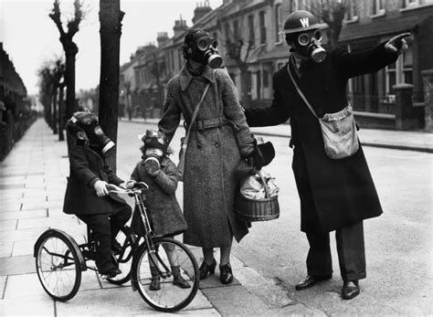 Historical Gas Mask Photos From WWII Britain Show Life During Wartime | HuffPost