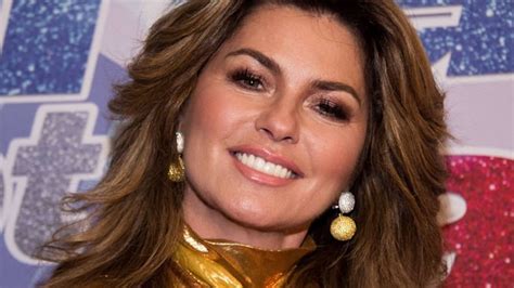 Shania Twain stuns in string bikini in video from tropical spring vacation | HELLO!