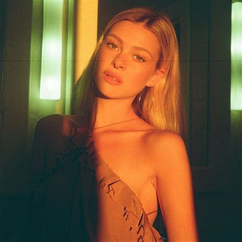 9 Potret Terkini Nicola Peltz, Katara di The Last Airbender