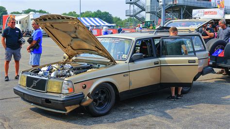 6-Second Turbo Volvo 240 Wagon at HOT ROD Drag Week 2021