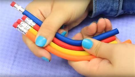 Totally Mind Blowing DIY Bendable Pencils | How To Make Stretchy ...