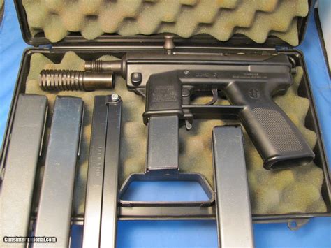 INTRATEC MINI TEC-9 9MM SEMI AUTO PISTOL WITH ACCESSORIES tec9