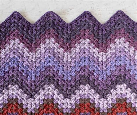 The Hills and the Hollows: A Chevron Crochet Blanket - Crochet 365 Knit Too