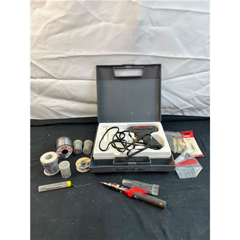 Weller 8200 Soldering Gun, 1 Butane Soldering Gun & Assorted Accessories