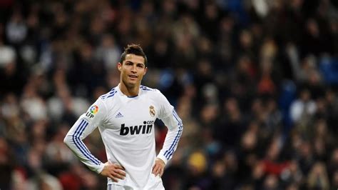 Cristiano Ronaldo race against 100m Olympic sprinter proved how fast he ...