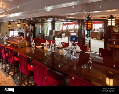 The Great Cabin dining room interior on HMS Victory Portsmouth Stock Photo: 62766194 - Alamy