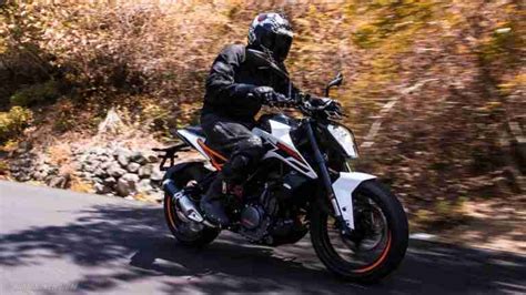 KTM Duke 250 detailed review | Motorcycle News, Reviews and more