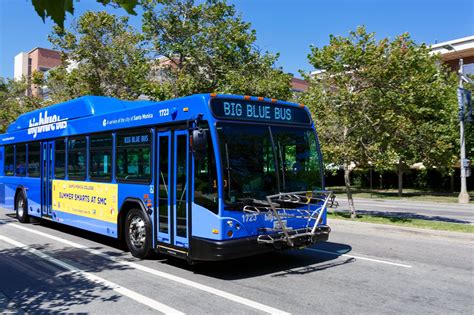 Big Blue Bus Says Drivers Had COVID-19 - Century City News