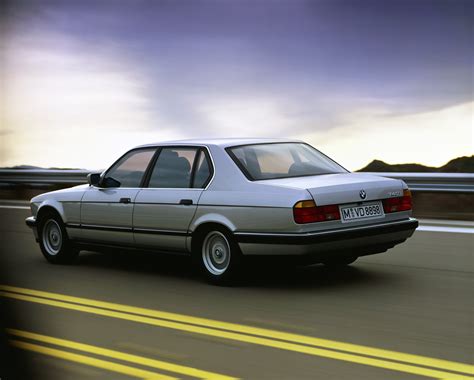 BMW 7 Series (E32) Specs & Photos - 1986, 1987, 1988, 1989, 1990, 1991 ...