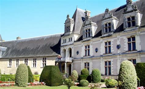 Chateaubriant Castle, chateaubriant, France - Top Attractions, Things ...