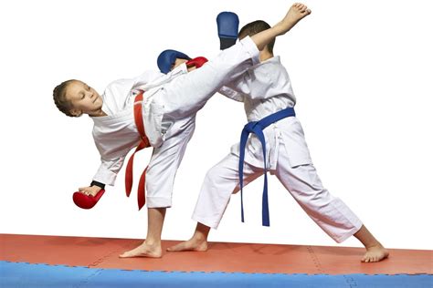 Basic Moves That Every Student of Taekwondo Should Know - Sports Aspire