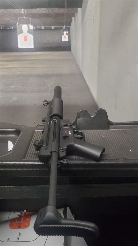 MP5 22LR, thing is legit. Super fun. : r/CAguns