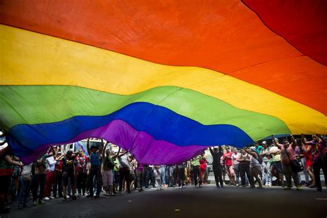 LGBT Pride Parades In Latin America (PHOTOS) (VIDEO) | HuffPost