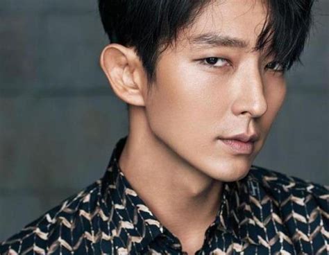 Top 10 Most Popular and Handsome Korean Drama Actors in 2021 | Handsome korean actors, Native ...