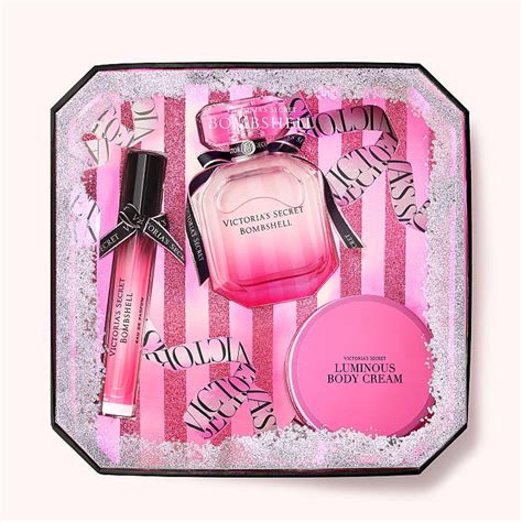 Victoria's Secret Bombshell Luxe Fragrance Gift Set - Walmart.com ...