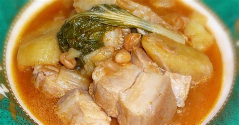 Pinoy Home Cooking and Recipes: Pork Pochero