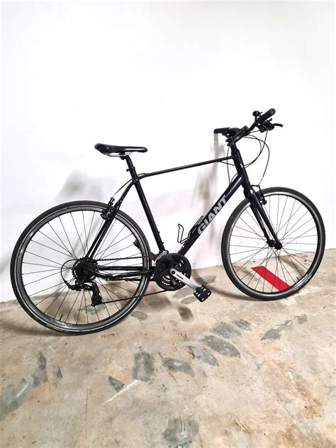 Giant Hybrid Bike (21 Speeds), Sports Equipment, Bicycles & Parts ...