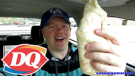 Reed Reviews Dairy Queen Ultimate Breakfast Burrito - YouTube