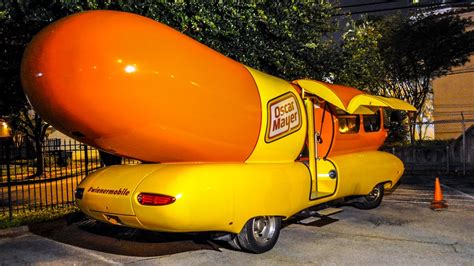 Oscar Mayer's world famous Wienermobile stops in Houston - ABC13 Houston