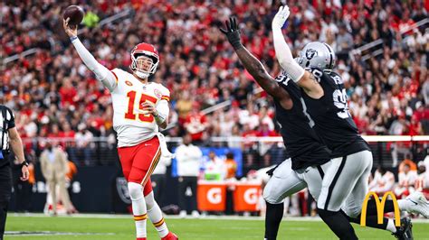 How to Watch and Listen | Week 16: Raiders vs. Chiefs