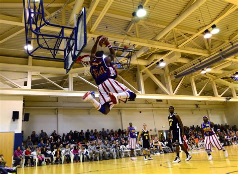 Harlem Globetrotters put new spin on entertainment > Aviano Air Base ...