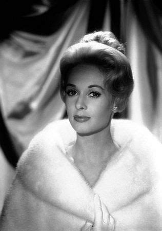 Tippi Hedren. Old Hollywood Glamour, Vintage Hollywood, Hollywood Stars, Classic Hollywood ...