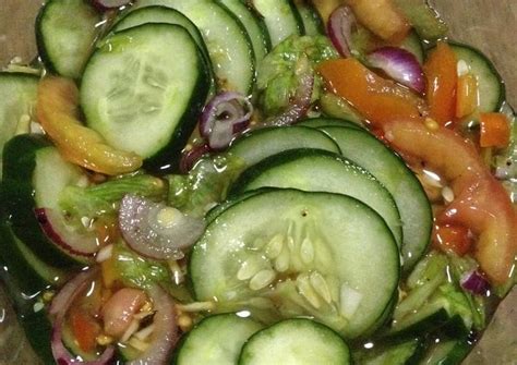 Israeli Salad + Pipino (Cucumber) Ensalada - pickled no cook Recipe by ...