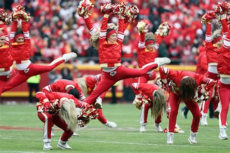 Photos: Kansas City Chiefs cheerleaders – 104.5 WOKV