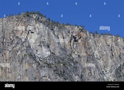 El Capitan rock face before the 2017 Rockslide Stock Photo - Alamy