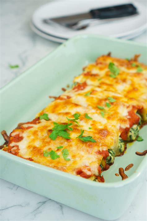 Spinach and Ricotta Cannelloni - The Cookware Geek