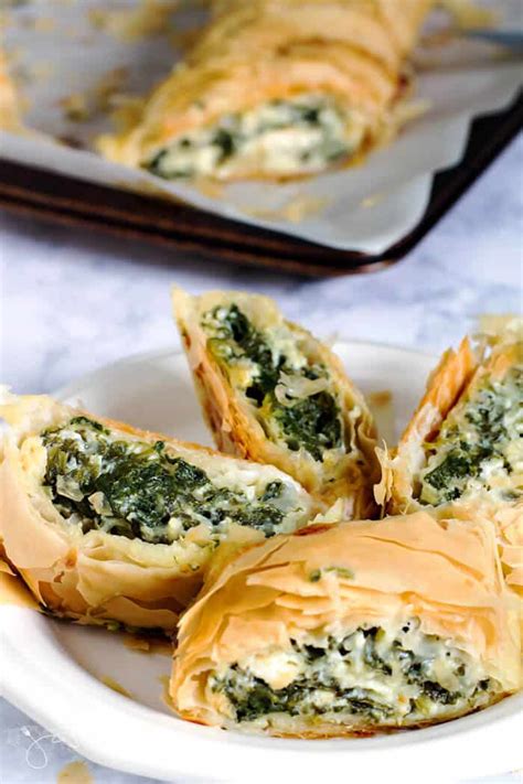 Spinach and Cheese Phyllo Pie | Recipe | Spinach, cheese, Food recipes, Appetizer recipes