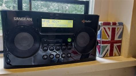 A review of the Sangean HDR-16 AM/FM HD Radio | The SWLing Post