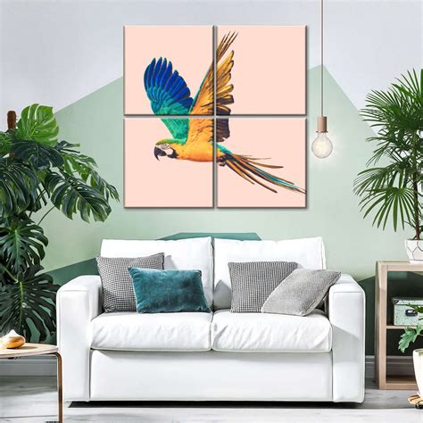 Macaw Parrot Flying Wall Art | Photography