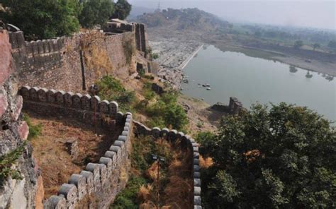 Gagron Fort Jhalawar, History, Timings, Images, Information