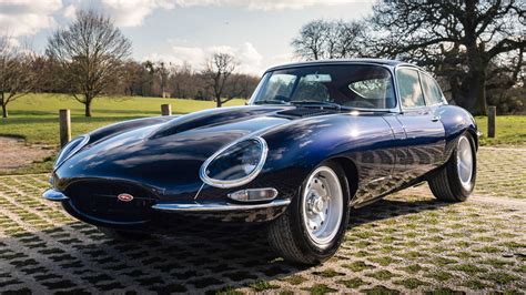 Road-going 400 bhp Jaguar E-Type restomod revealed by Woodham Mortimer