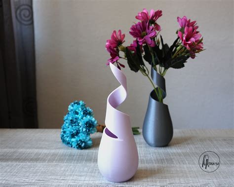 Giroid Vase by Area 3d Studio | Download free STL model | Printables.com