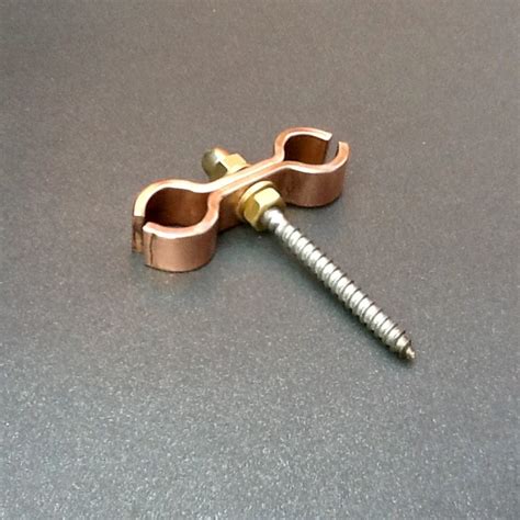 Copper Wall Pipe Brackets For 15mm Diameter Pipes